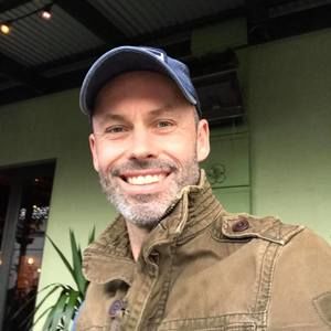 Meet your Posher, Mike